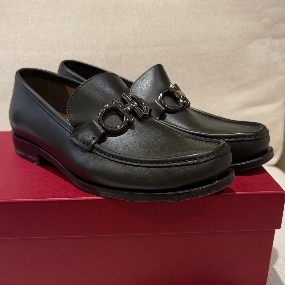 Ferragamo Rolo Muschio Calf